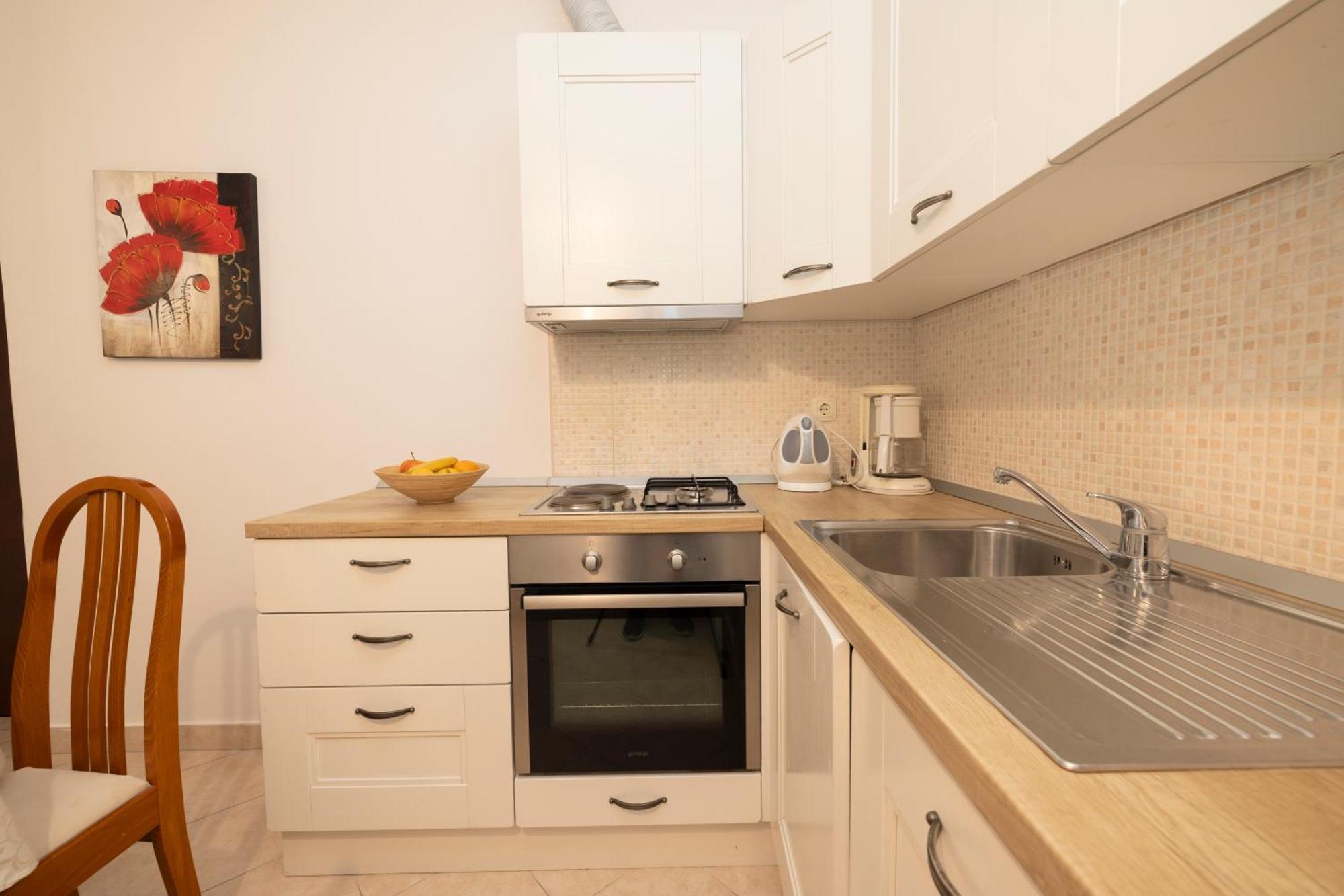 Apartments Bose Makarska Ngoại thất bức ảnh